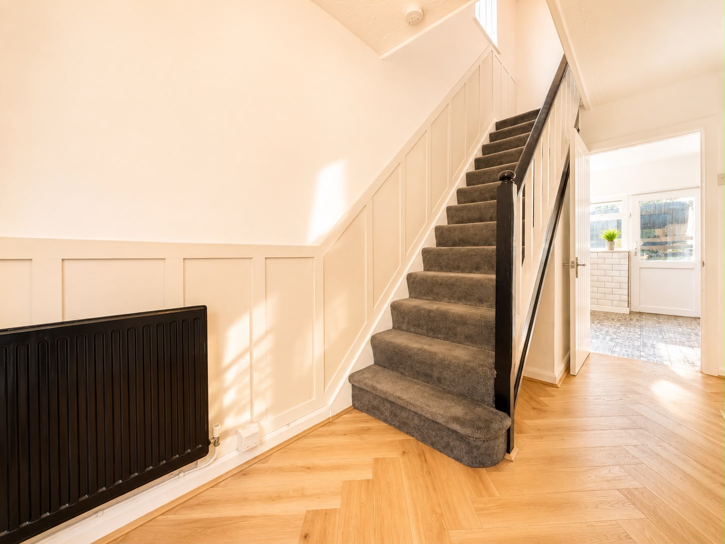 Semi Detached House for sale in Swansea, Heol Y Vagwr, Clydach, Swansea, West Glamorgan SA6