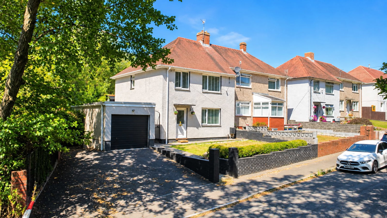 Semi Detached House for sale in Swansea, Heol Y Vagwr, Clydach, Swansea, West Glamorgan SA6