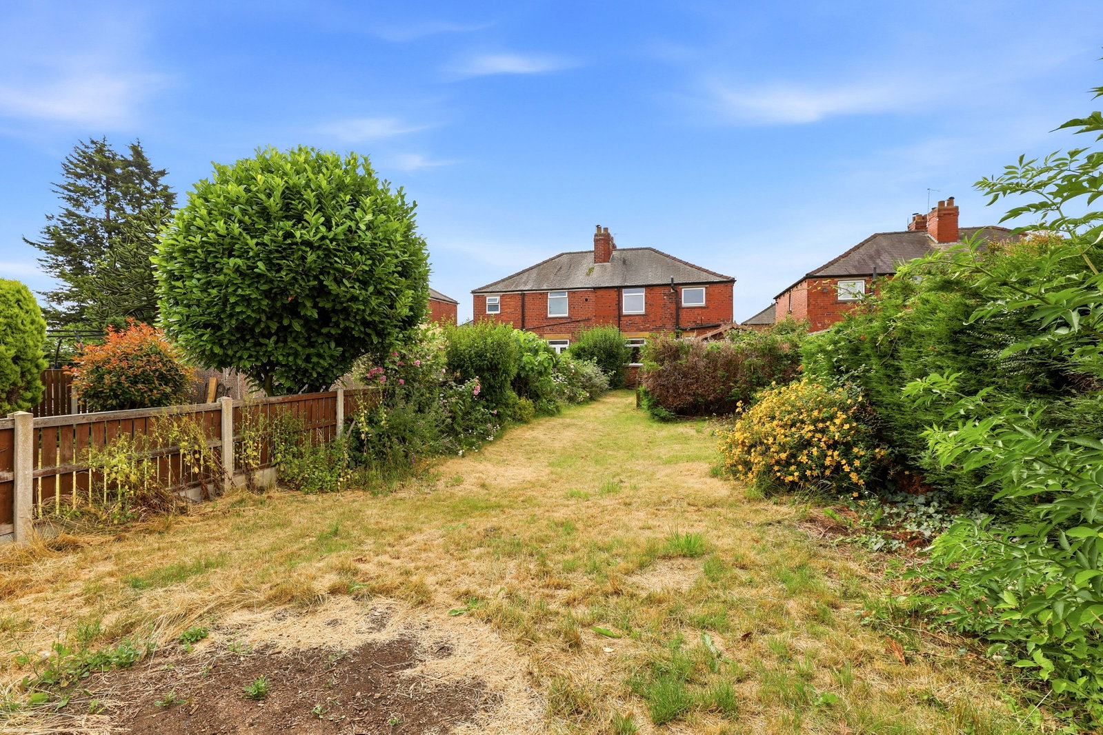 Semi Detached House in Leeds