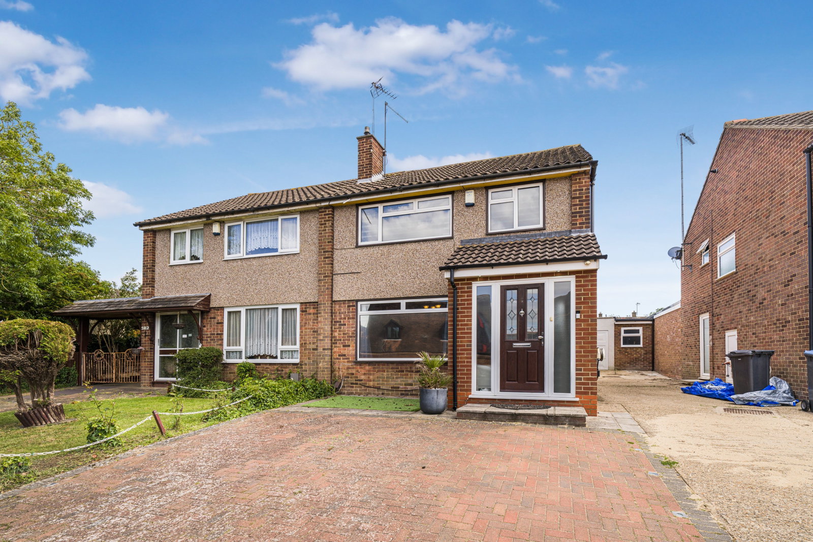 Semi Detached House in Harlow