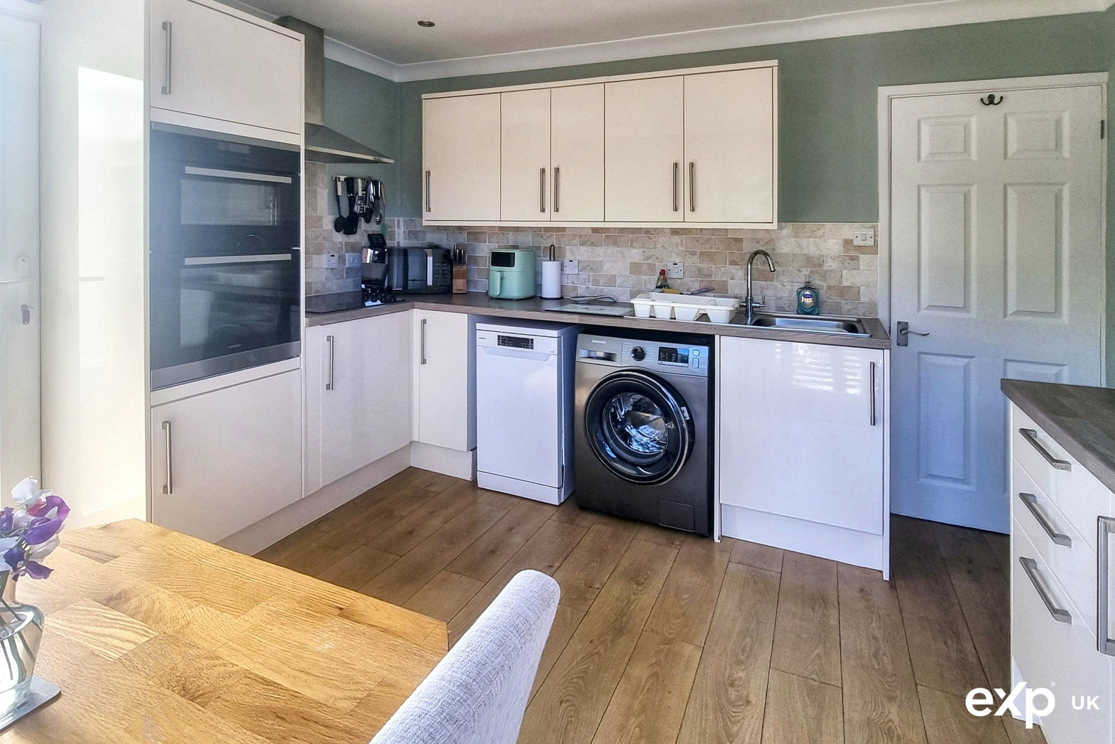 Semi Detached Bungalow in Brixham