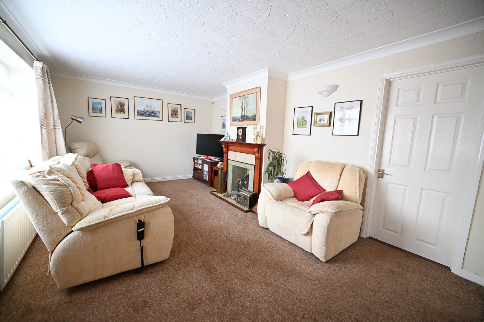 Semi Detached House in Rochester