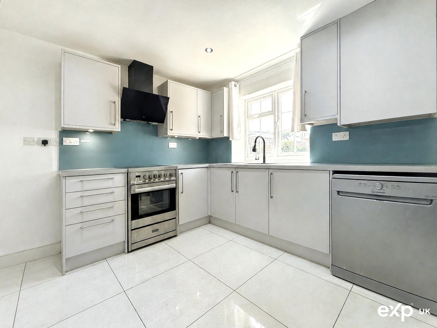 Terraced House in Milton Keynes