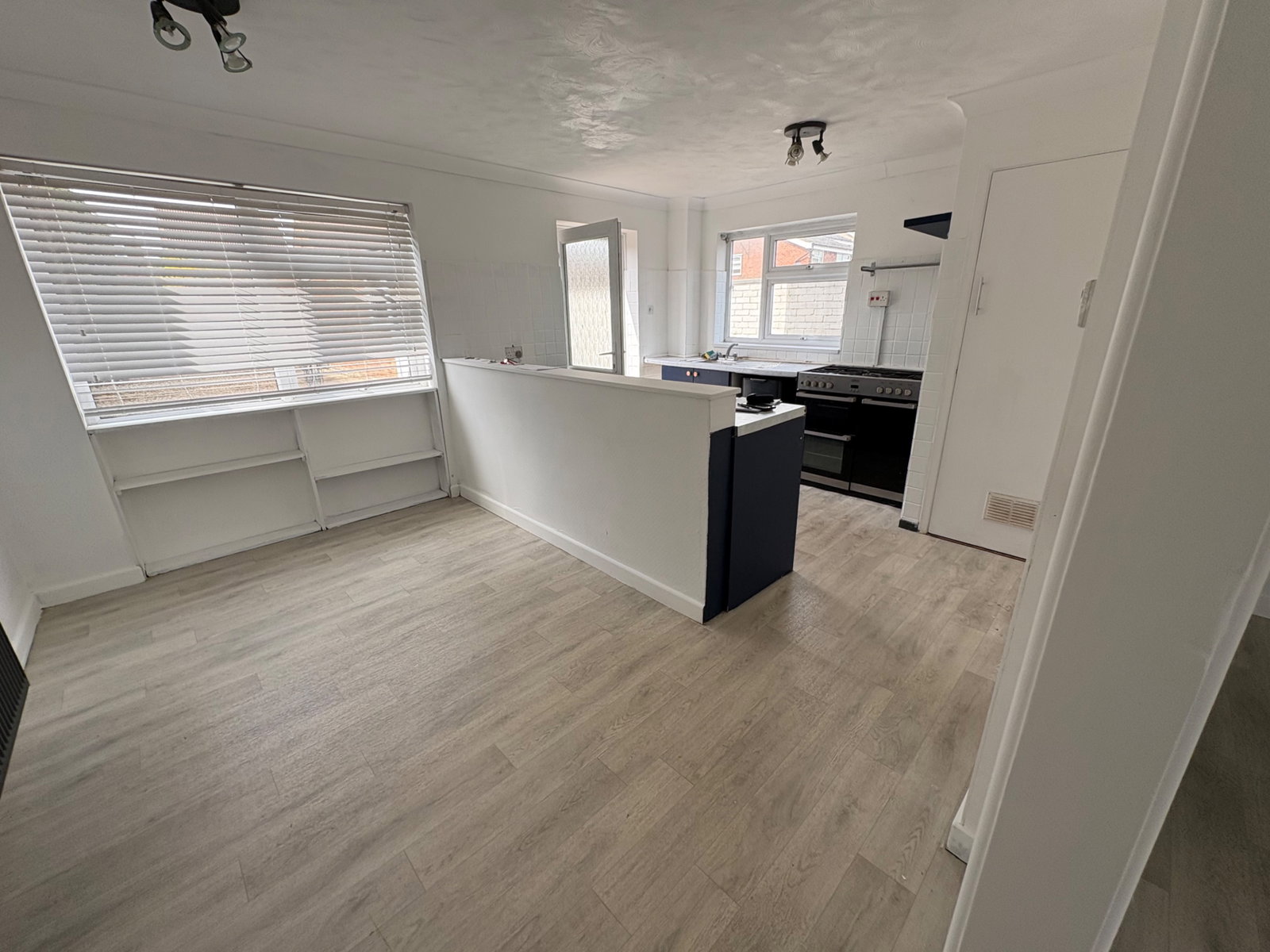 Semi Detached House for sale in Felixstowe, Roman Way, Old Felixstowe, Felixstowe, Suffolk, IP11 9NR