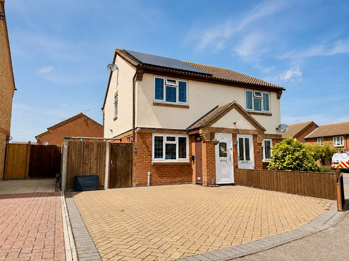 Semi Detached House in Sittingbourne