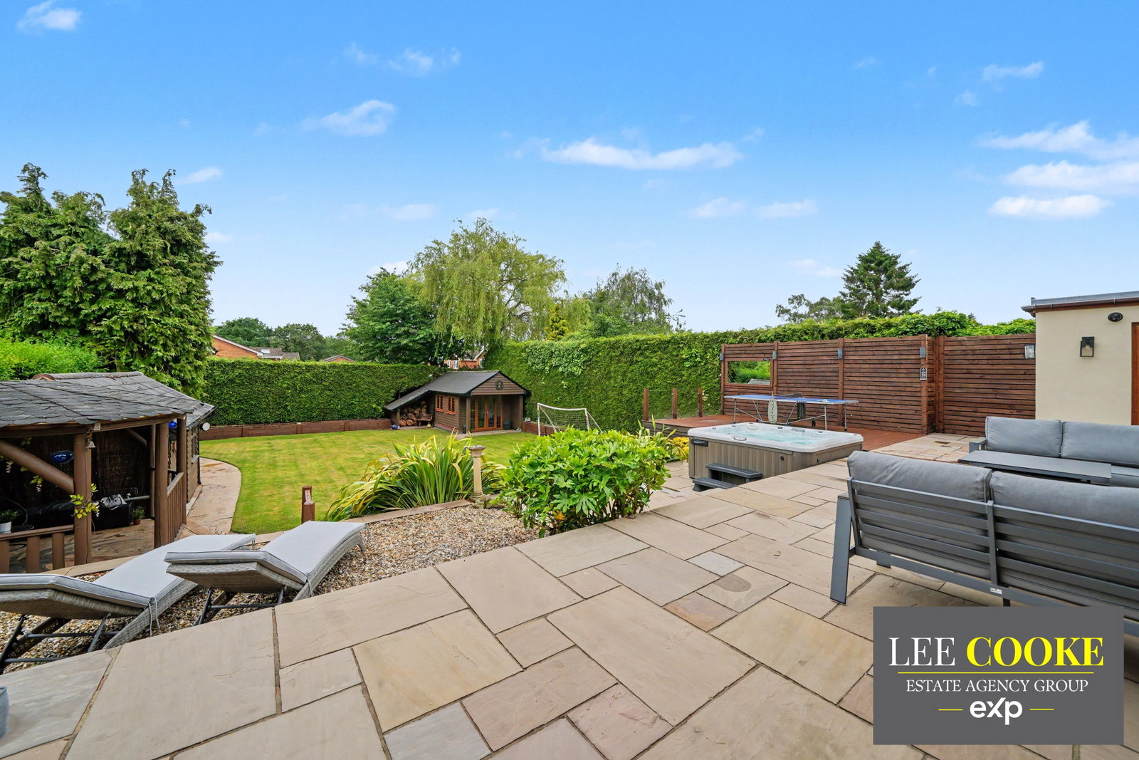 Detached House in Wolverhampton