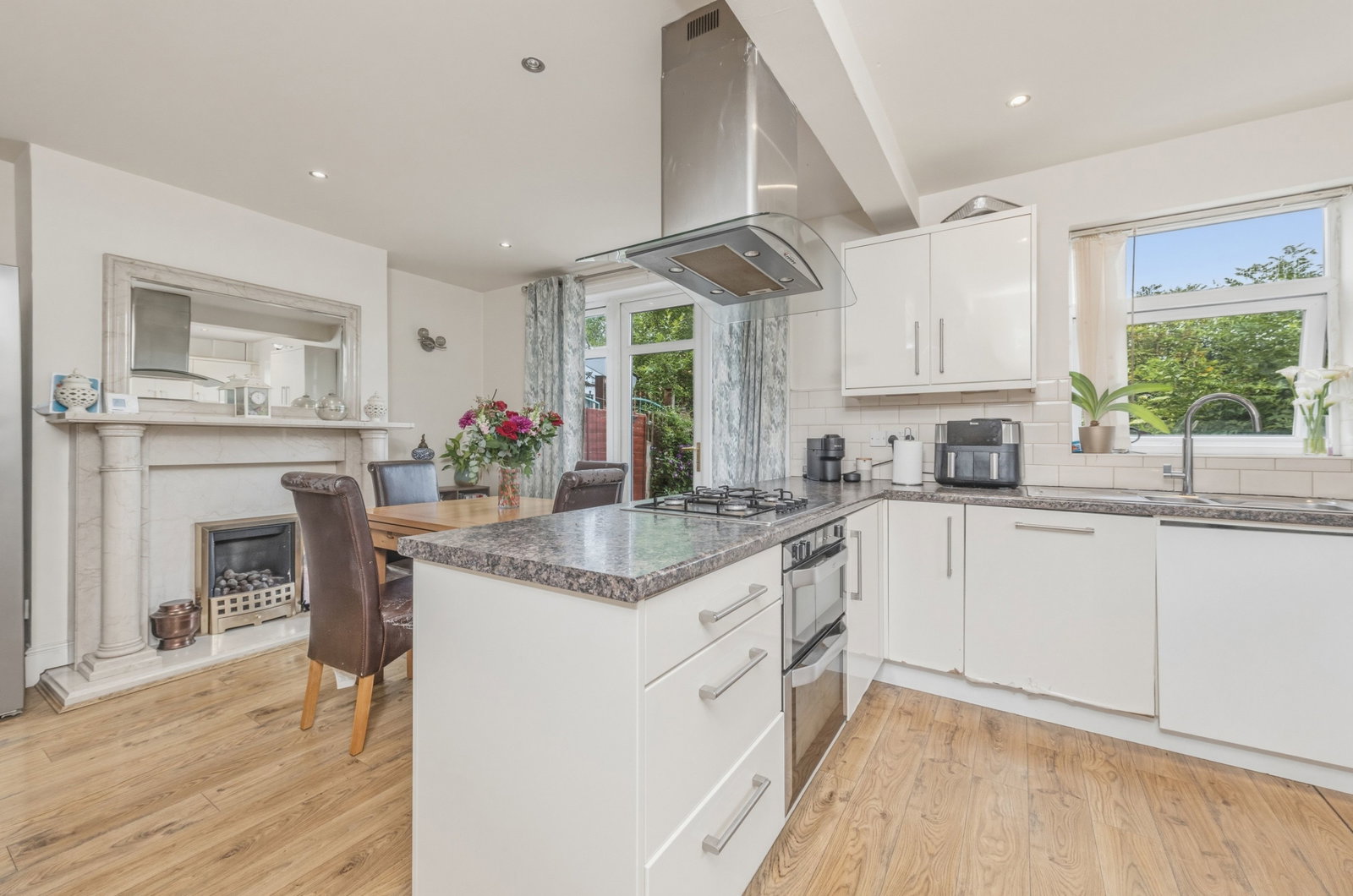 Semi Detached House in Leeds