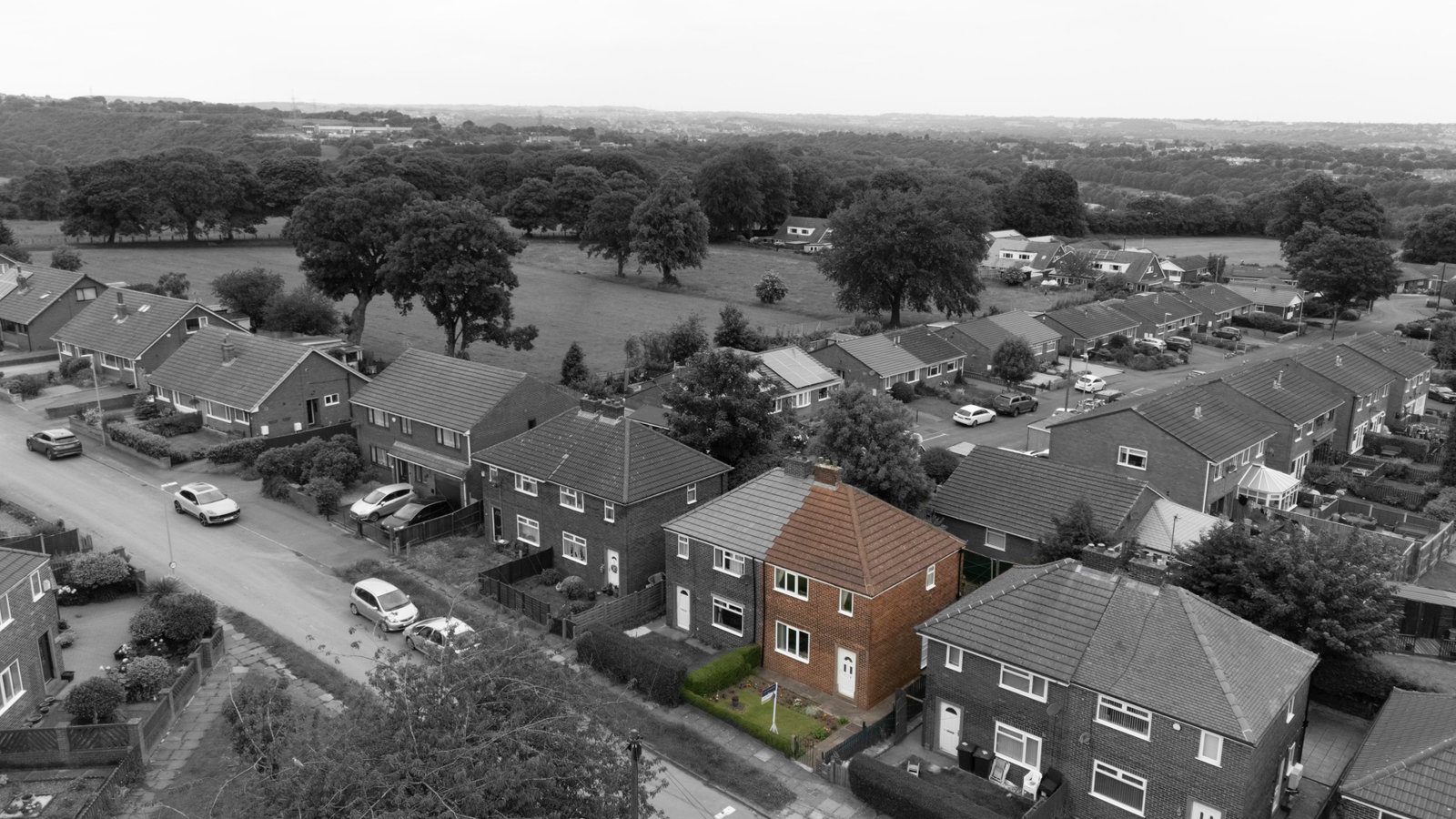 Semi Detached House in Brighouse