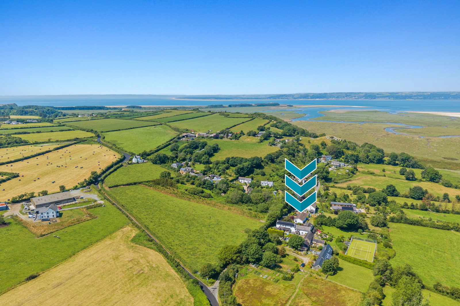 Detached House in Swansea