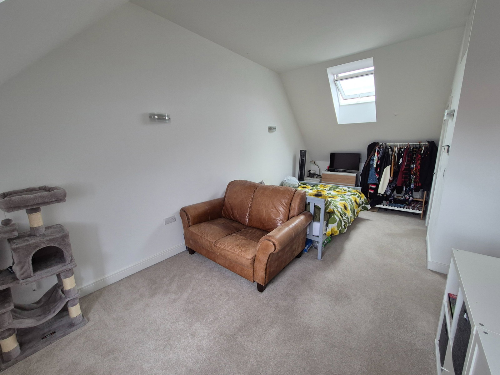 Semi Detached House in Houghton Regis