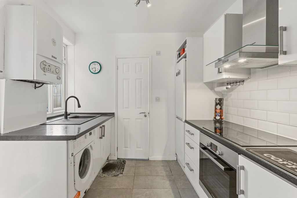 Flat in Wallington