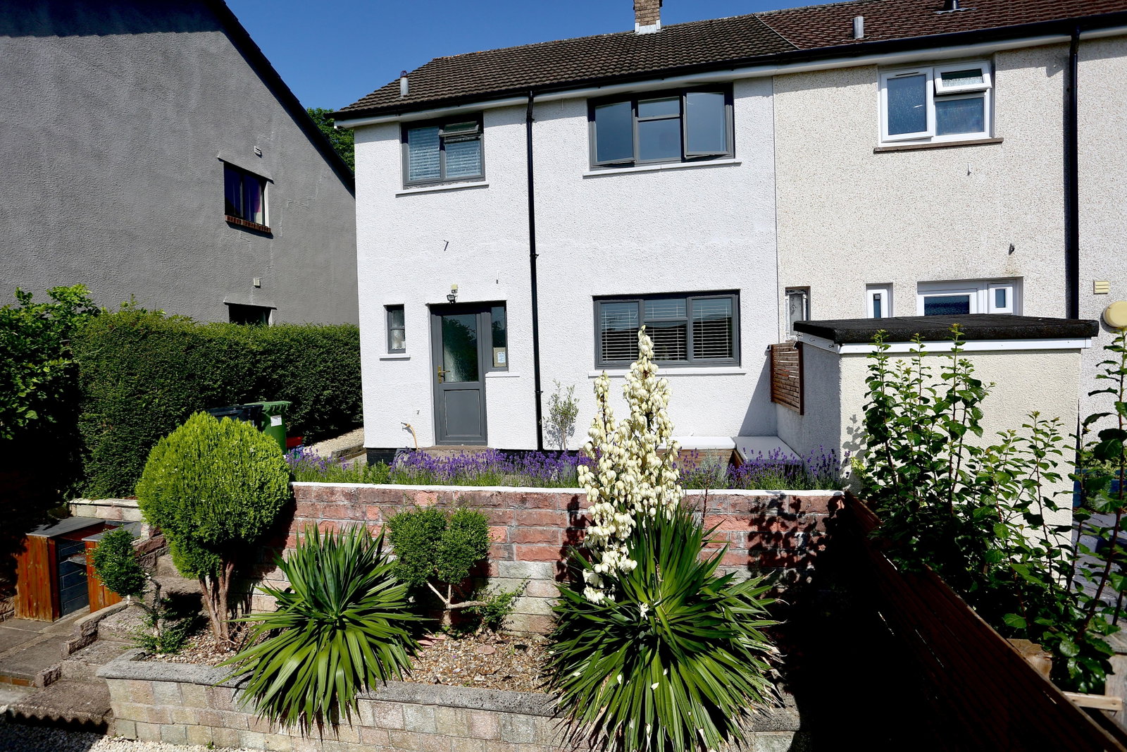 End Of Terrace House in Crickhowell