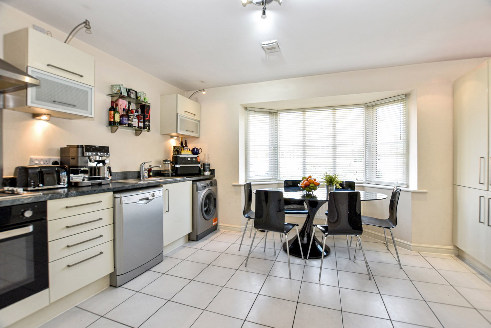 Semi Detached House in Wakefield