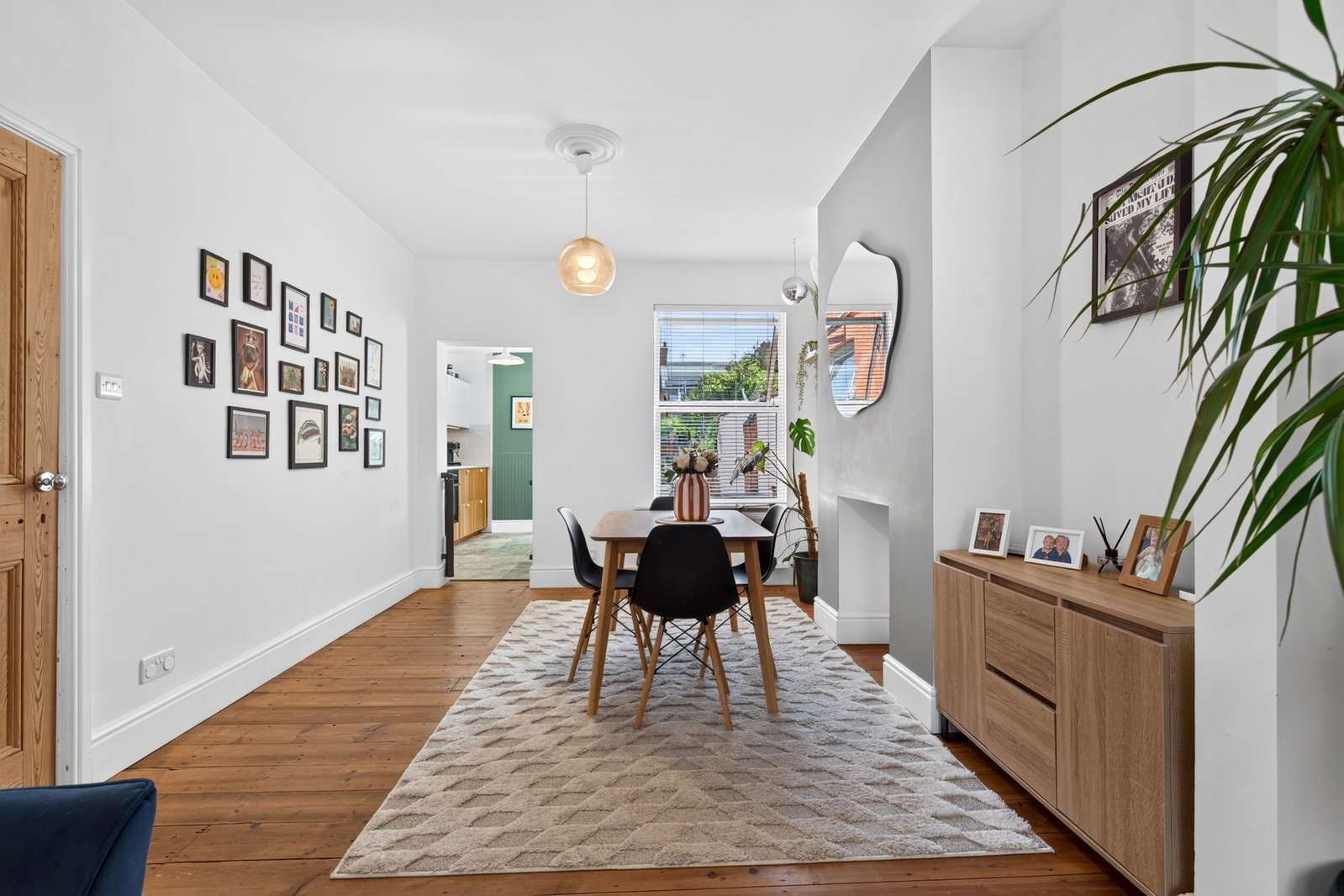 Terraced House in Milton Keynes