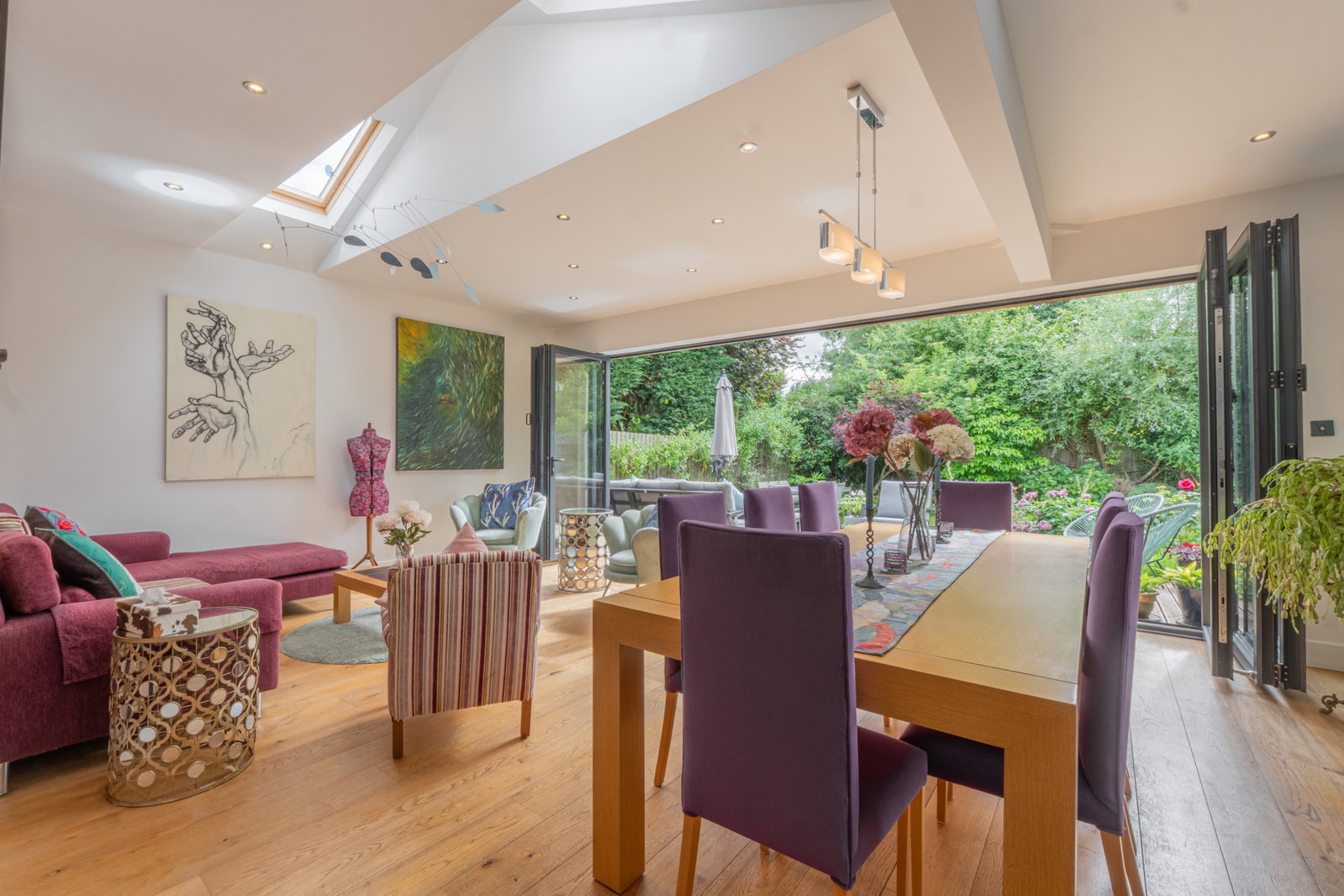 Detached House in Coventry