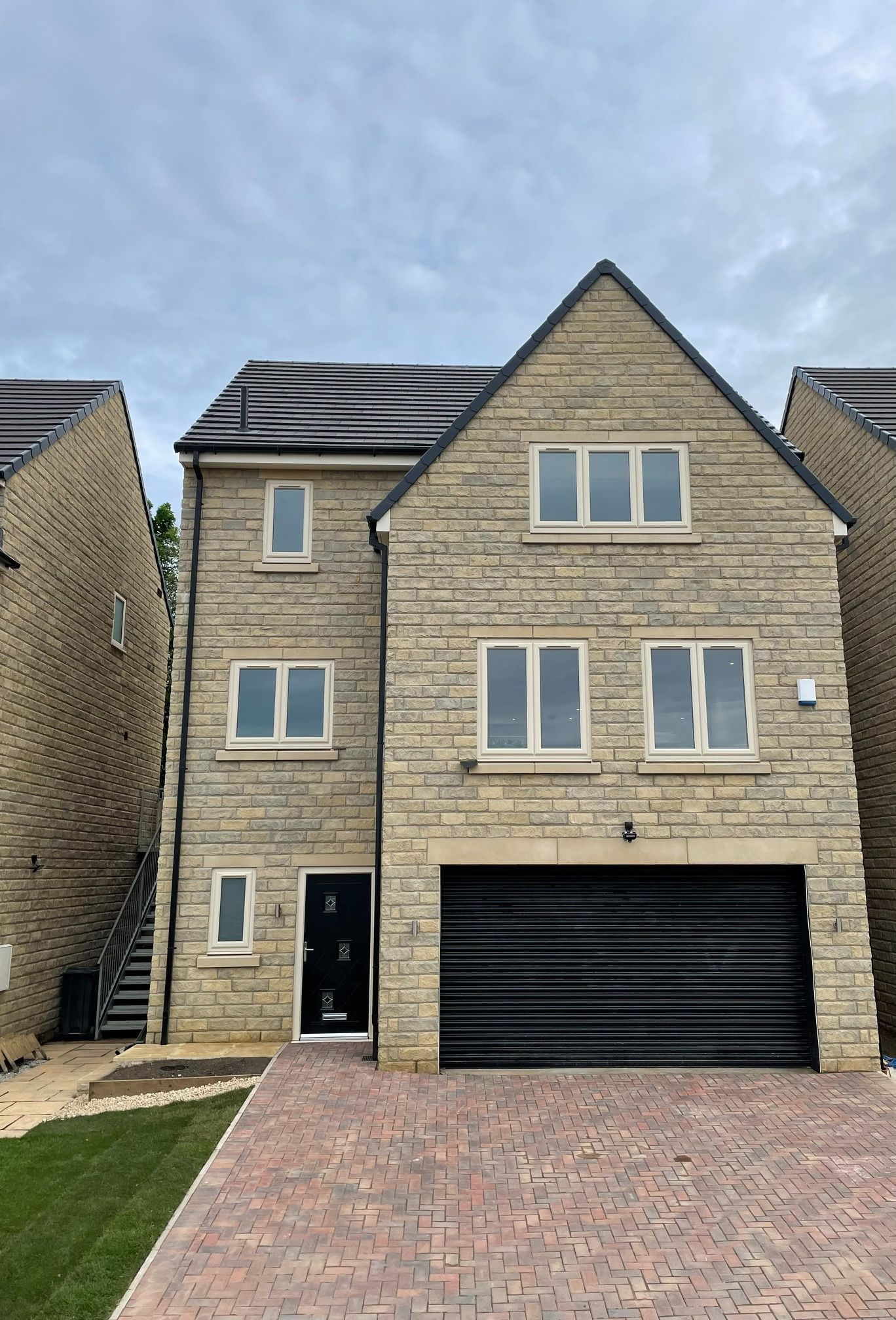 Detached House in Barnsley