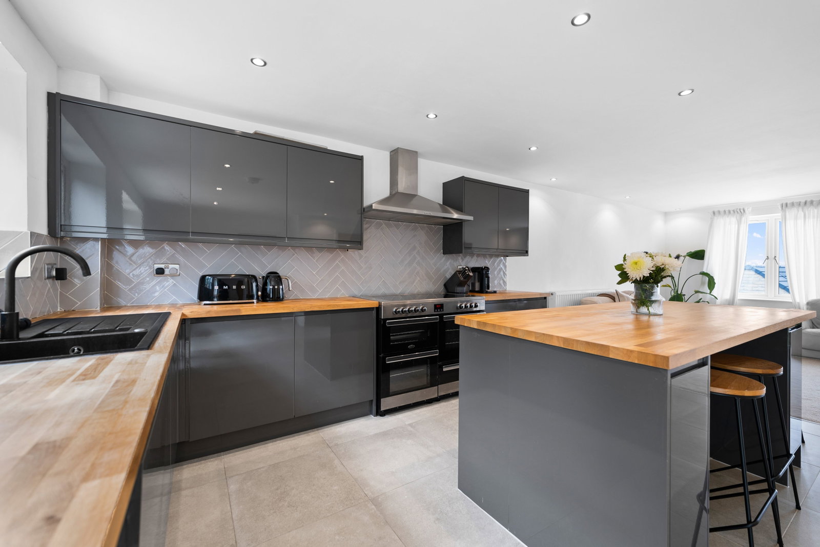 Detached House in Barnsley 4