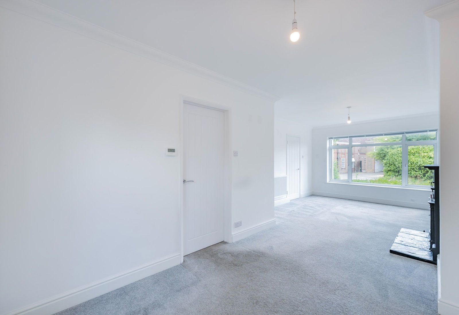 End Of Terrace House for sale in Crowborough, Beacon Road, Crowborough, TN6 1AS