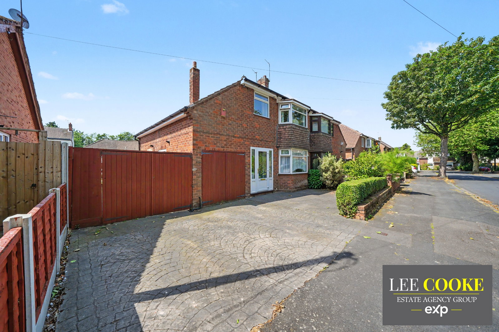 Semi Detached House in Bilston