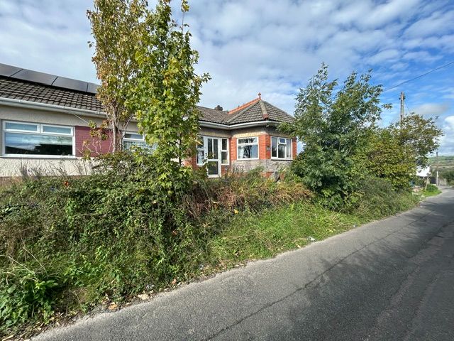 Bungalow for sale in Bridgend, Cefn Road, Cefn Cribwr, Bridgend, CF32 0DB