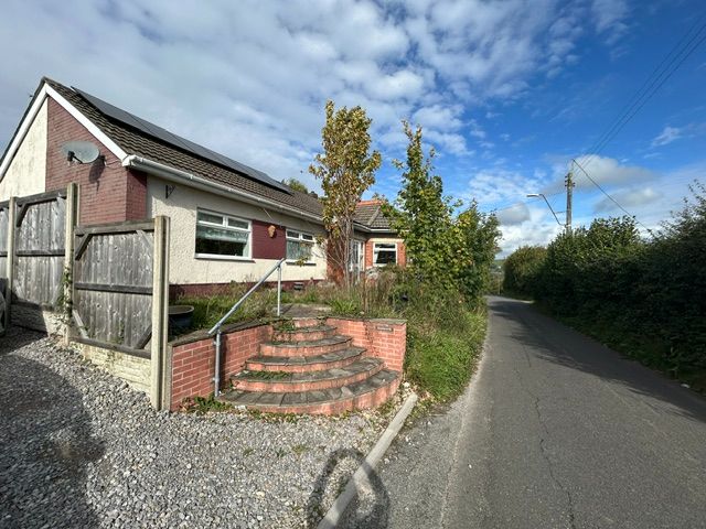 Bungalow for sale in Bridgend, Cefn Road, Cefn Cribwr, Bridgend, CF32 0DB
