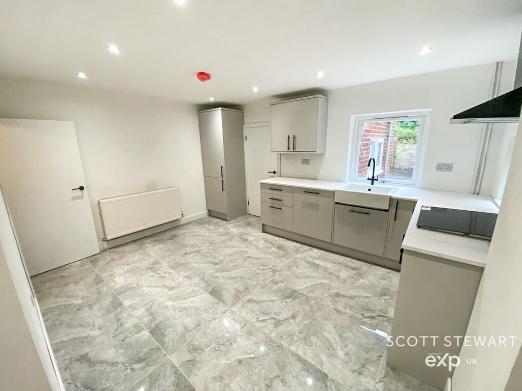 Semi Detached House in Spalding