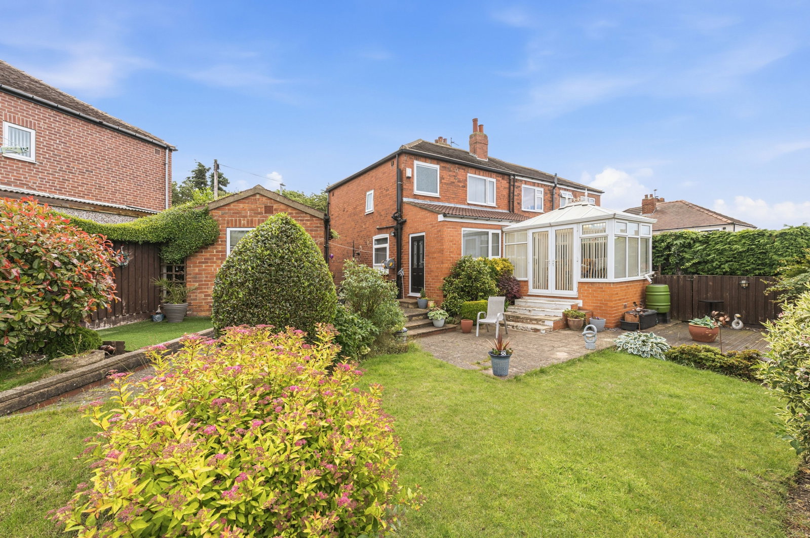 Semi Detached House in Leeds