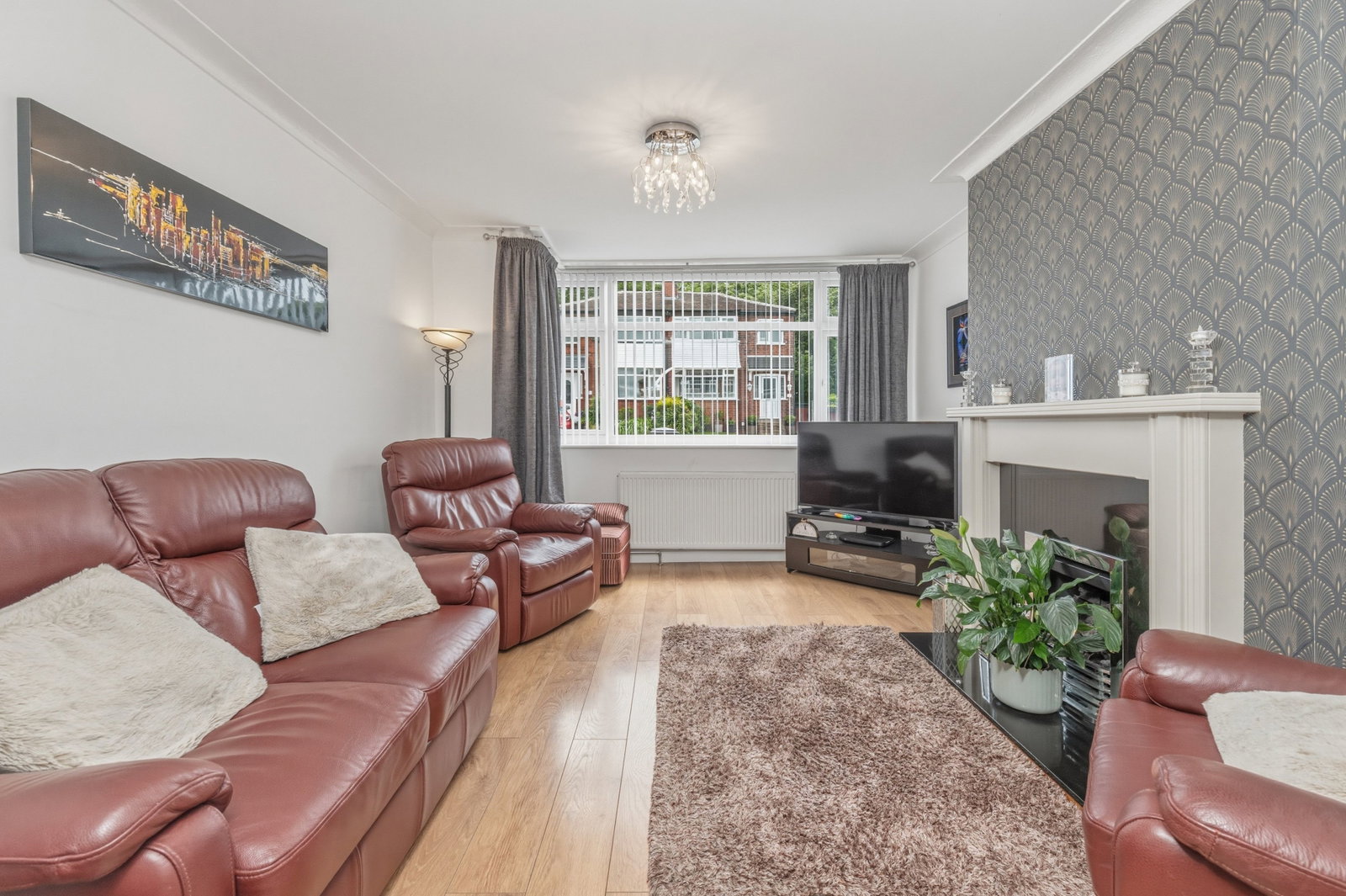 Semi Detached House in Leeds