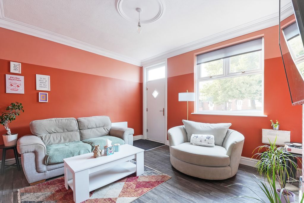 Semi Detached House in Rotherham