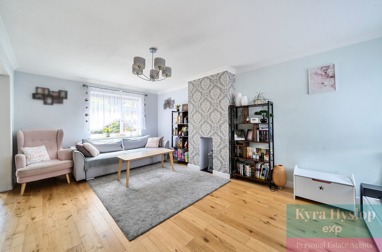Semi Detached House in Exeter
