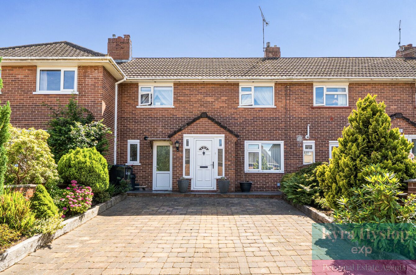 Semi Detached House in Exeter