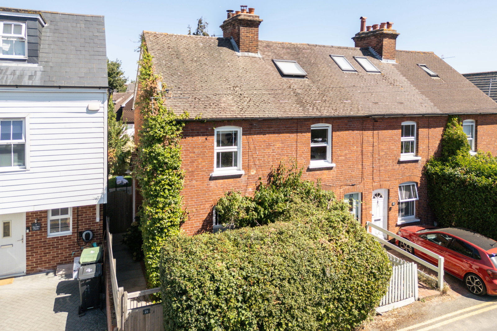 End Of Terrace House in Tonbridge