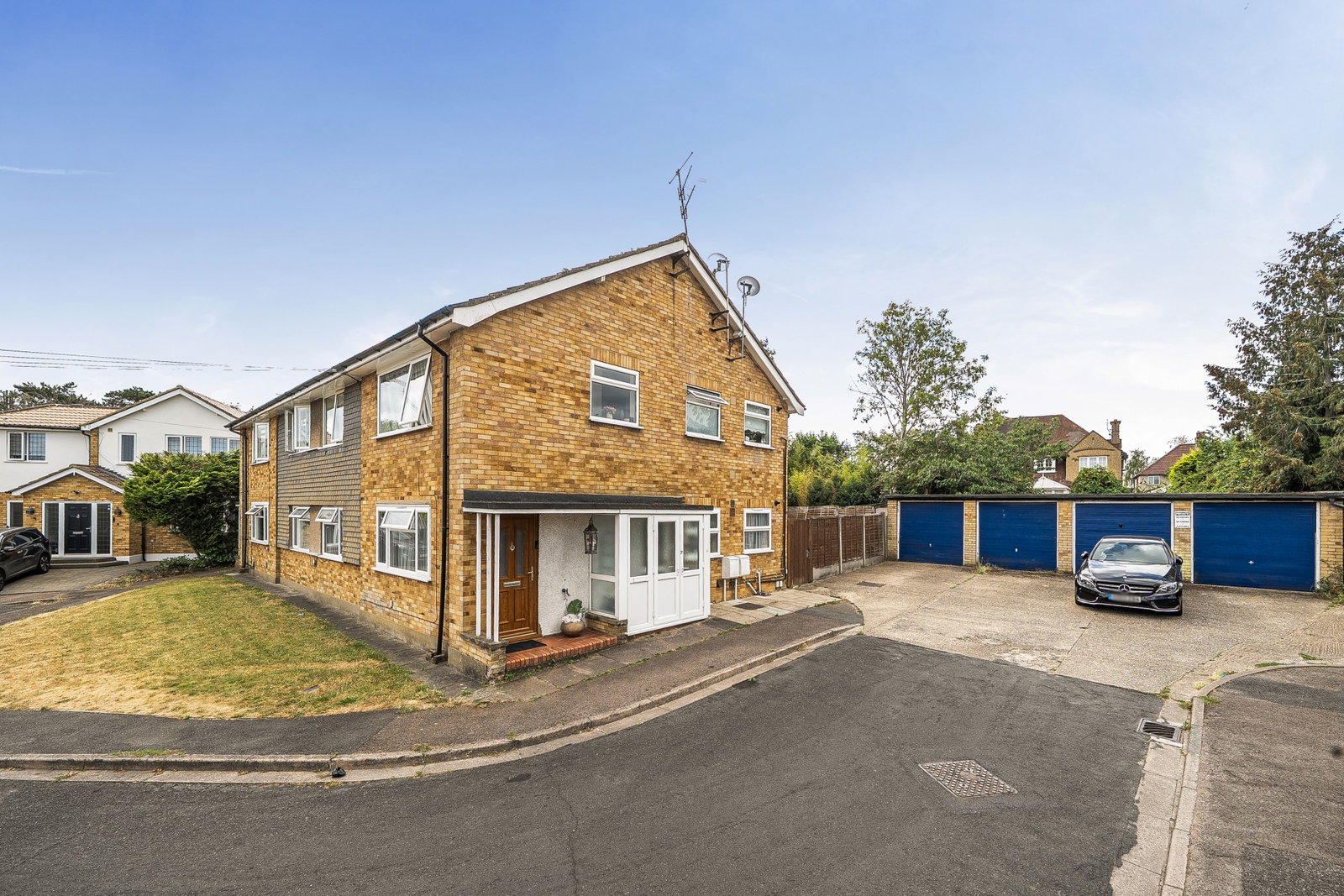 Maisonette in Bushey