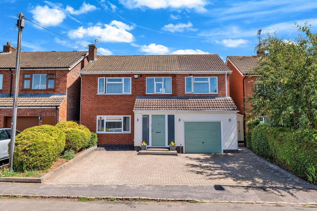 Detached House in Leicester