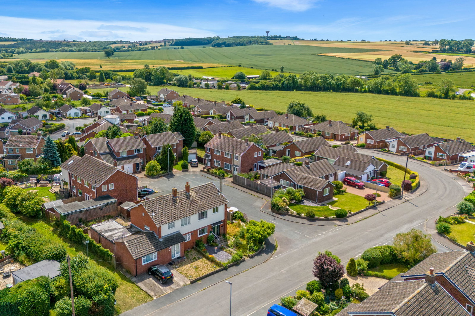 Semi Detached House in Pontefract