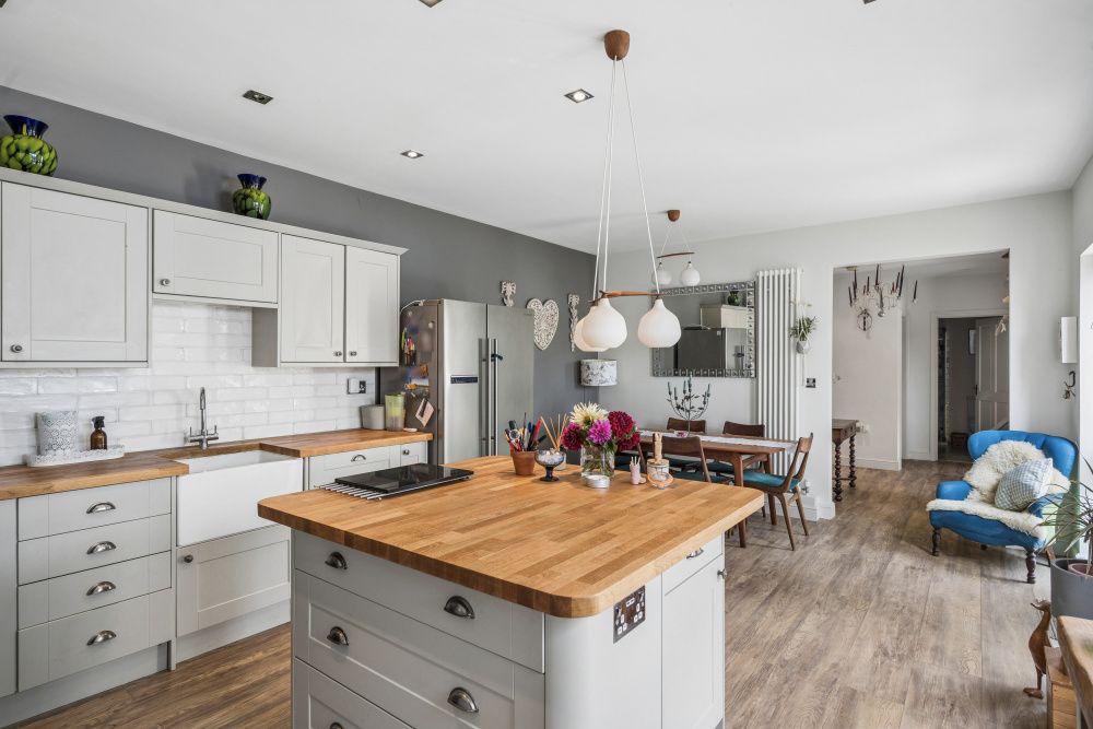Detached House in Witney