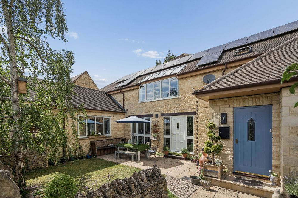 Detached House in Witney