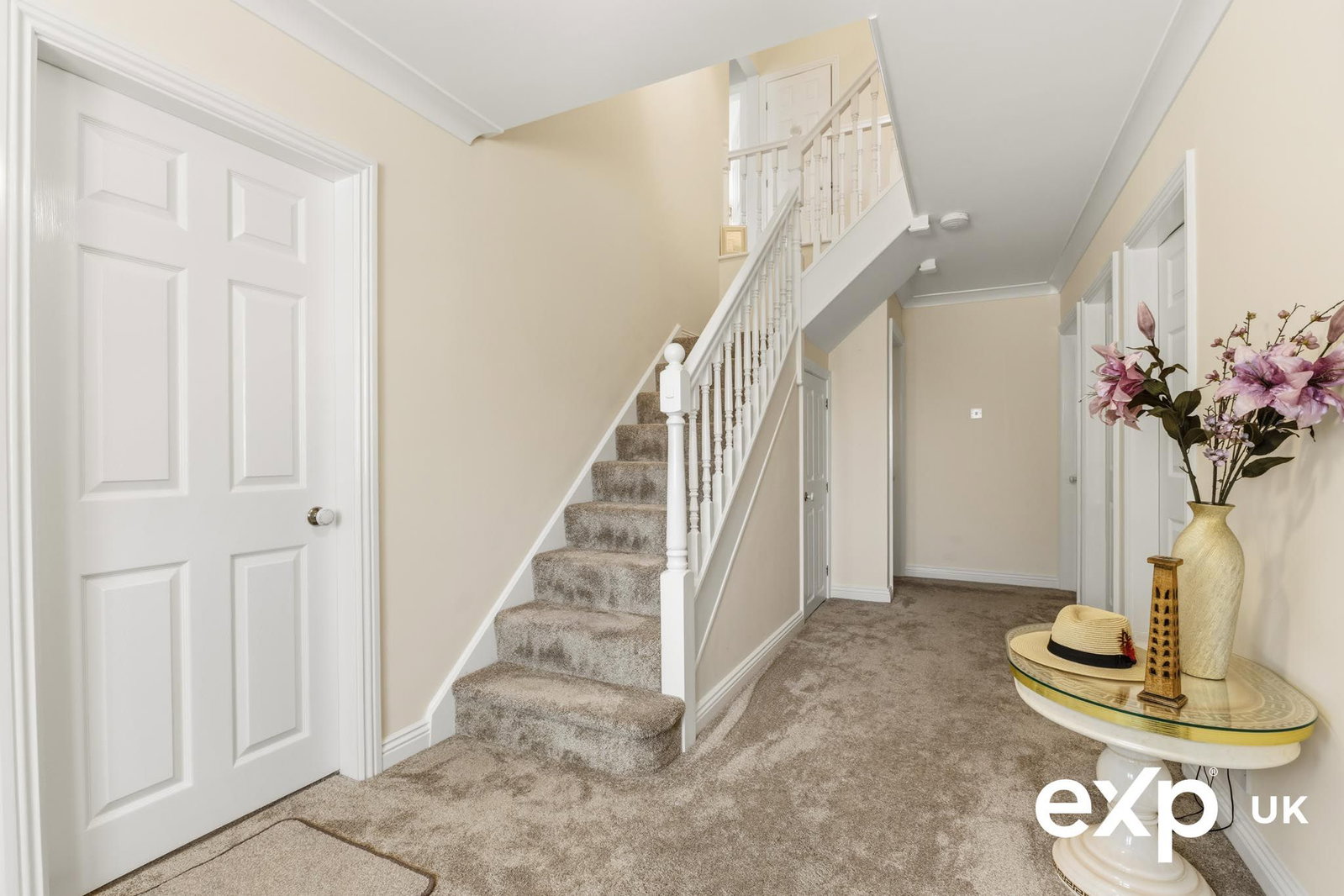Detached House in Nottingham