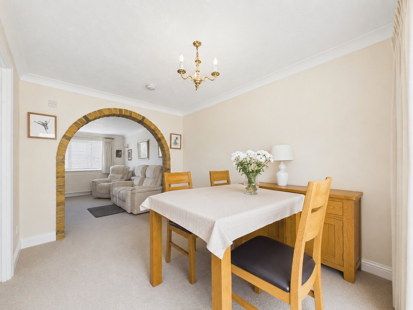 Semi Detached House in Rochester