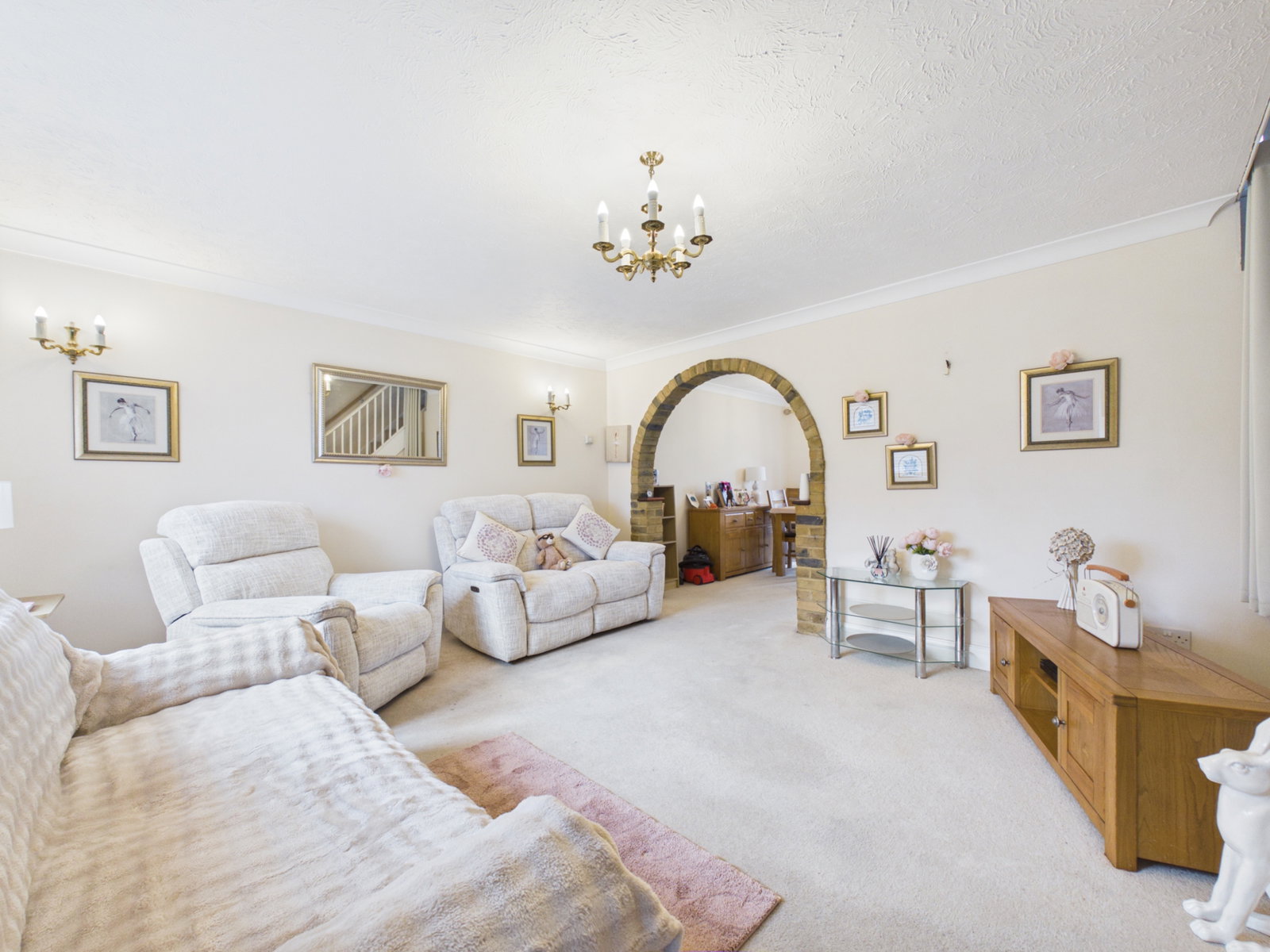 Semi Detached House for sale in Rochester, Grandsire Gardens, Hoo, Rochester, ME3 9LH