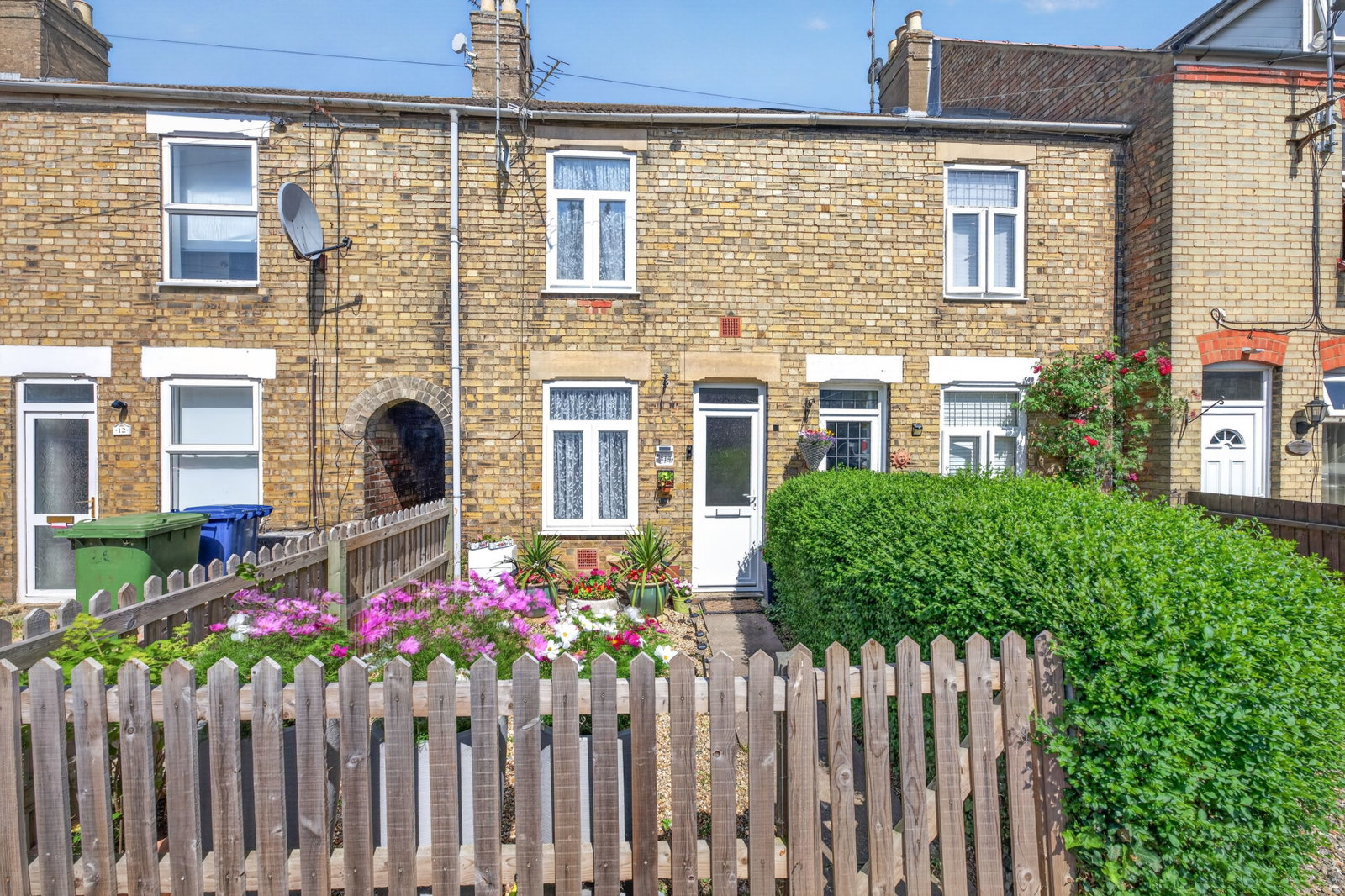Terraced House in March