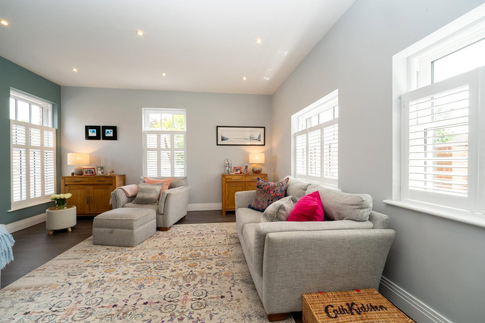 End Of Terrace House for sale in Hatfield, Orme Court, Essendon, Hatfield, AL9 6BP, 1300 m²