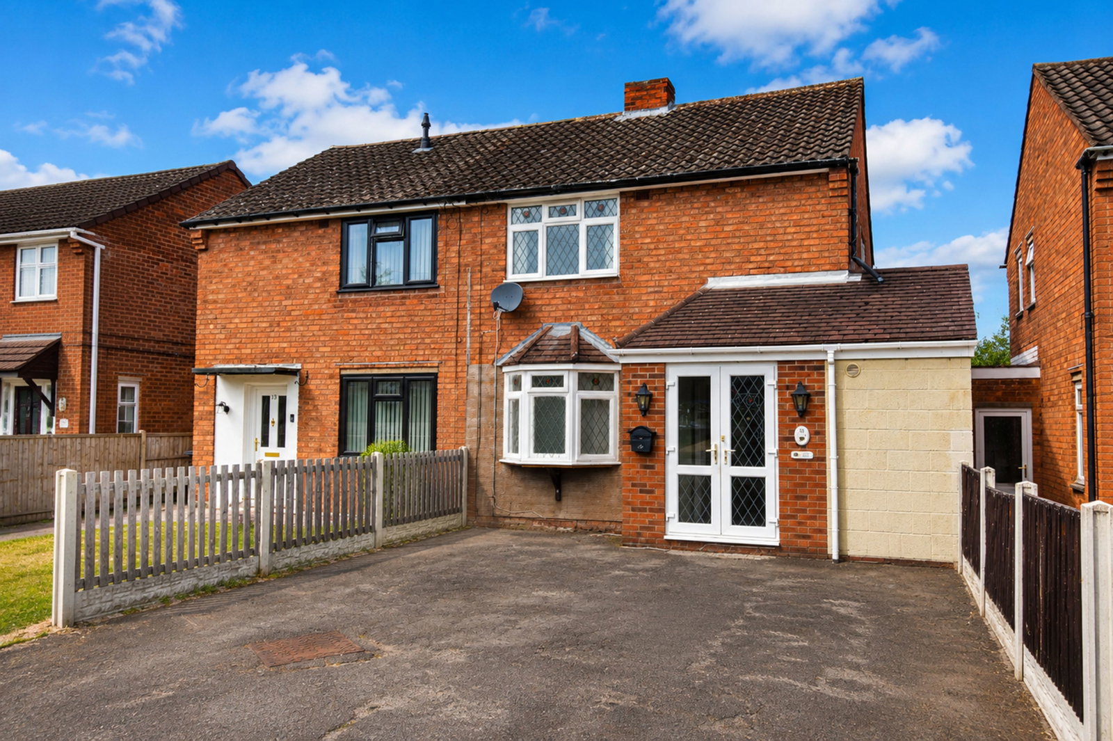 Semi Detached House in Kingswinford