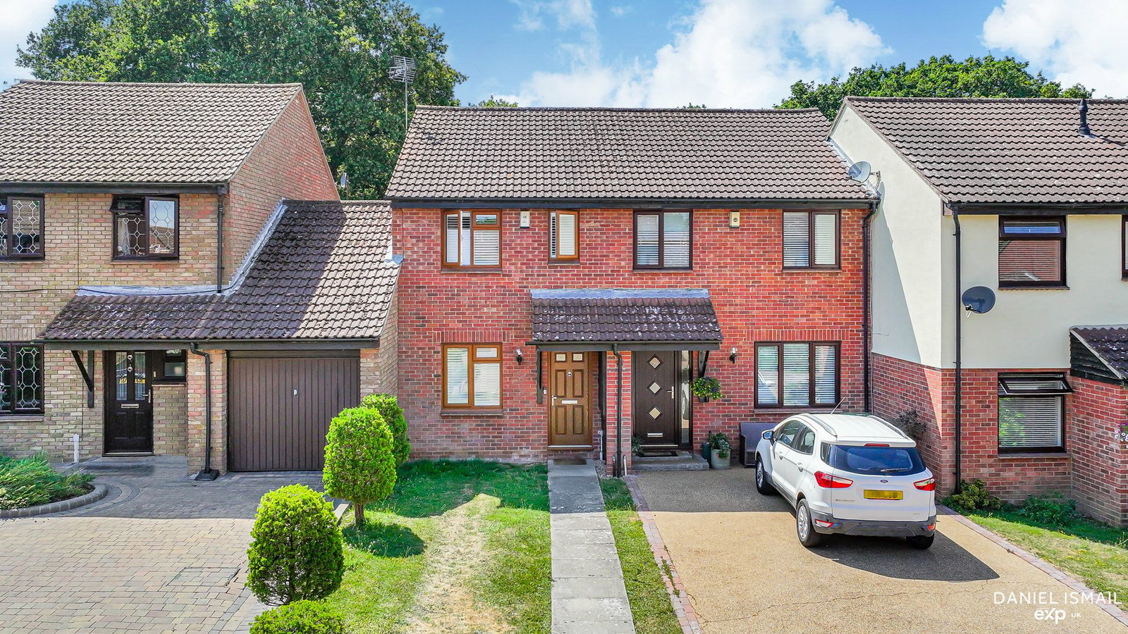 Semi Detached House in Basildon