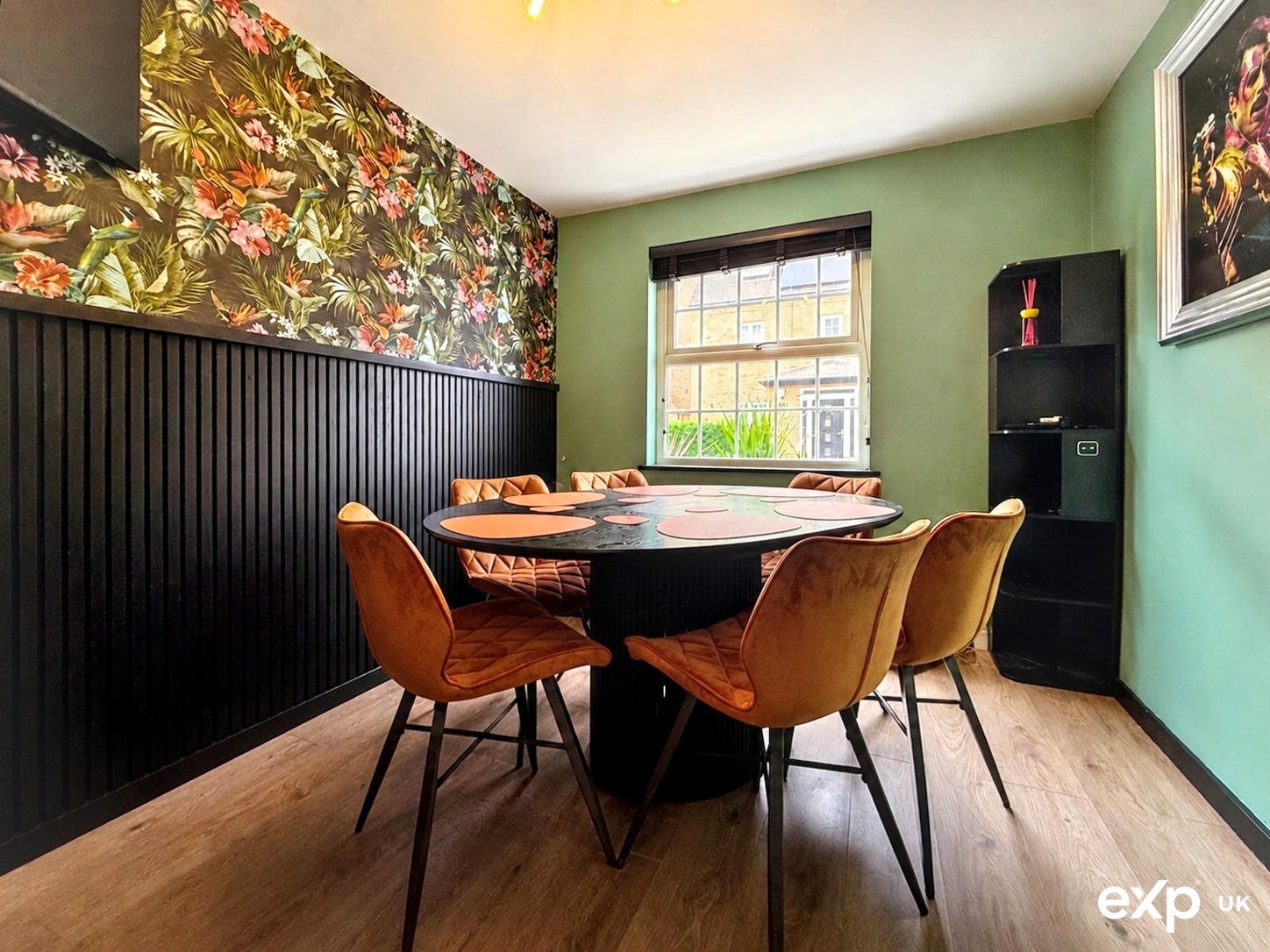 Terraced House in Milton Keynes
