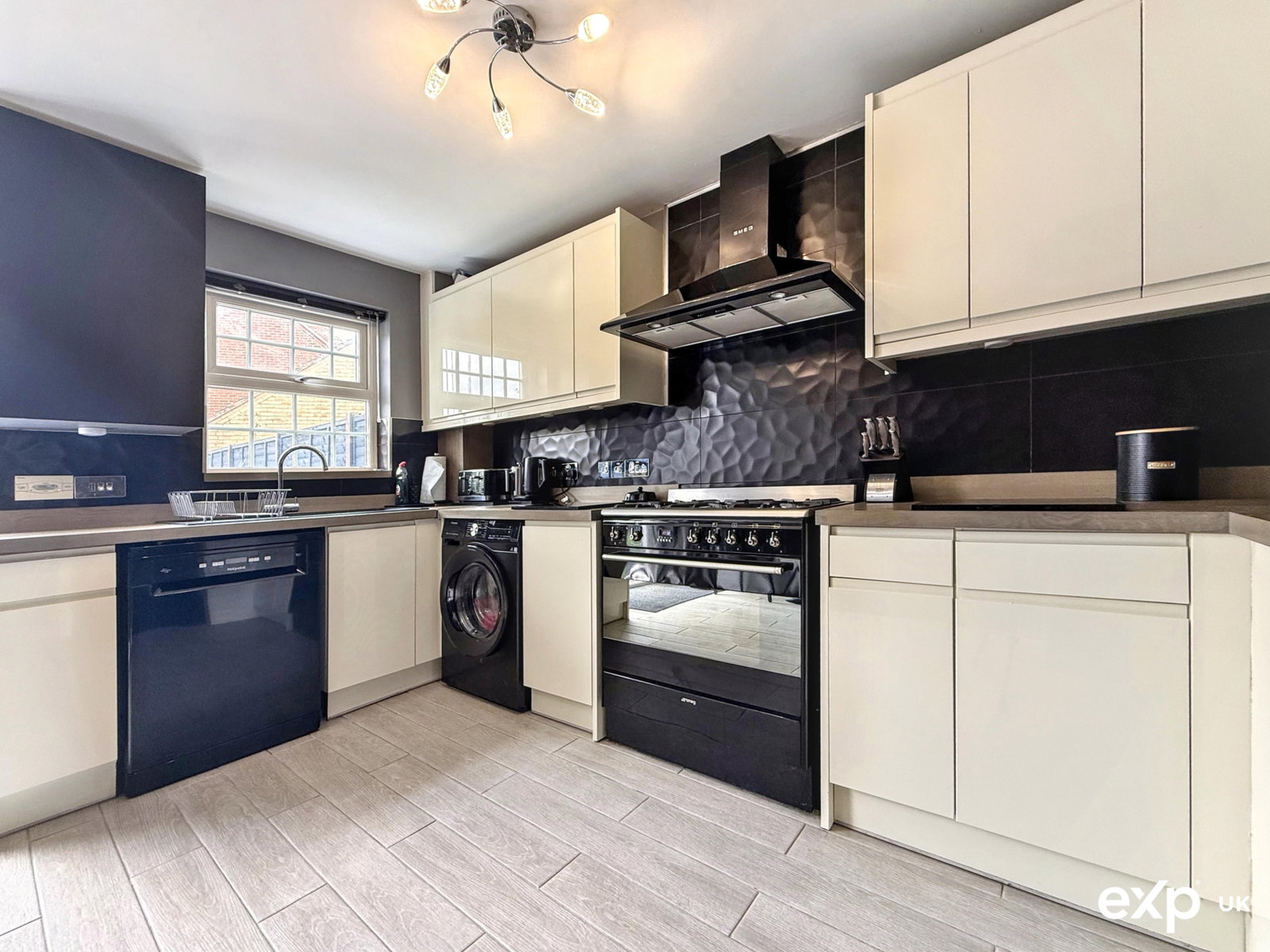 Terraced House in Milton Keynes