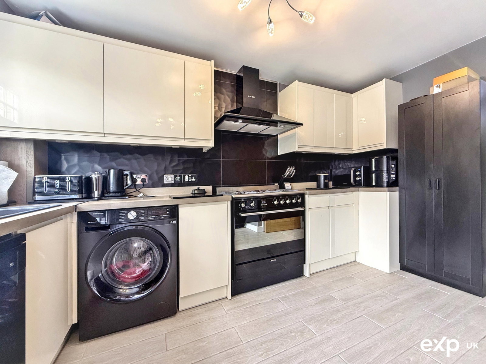 Terraced House in Milton Keynes