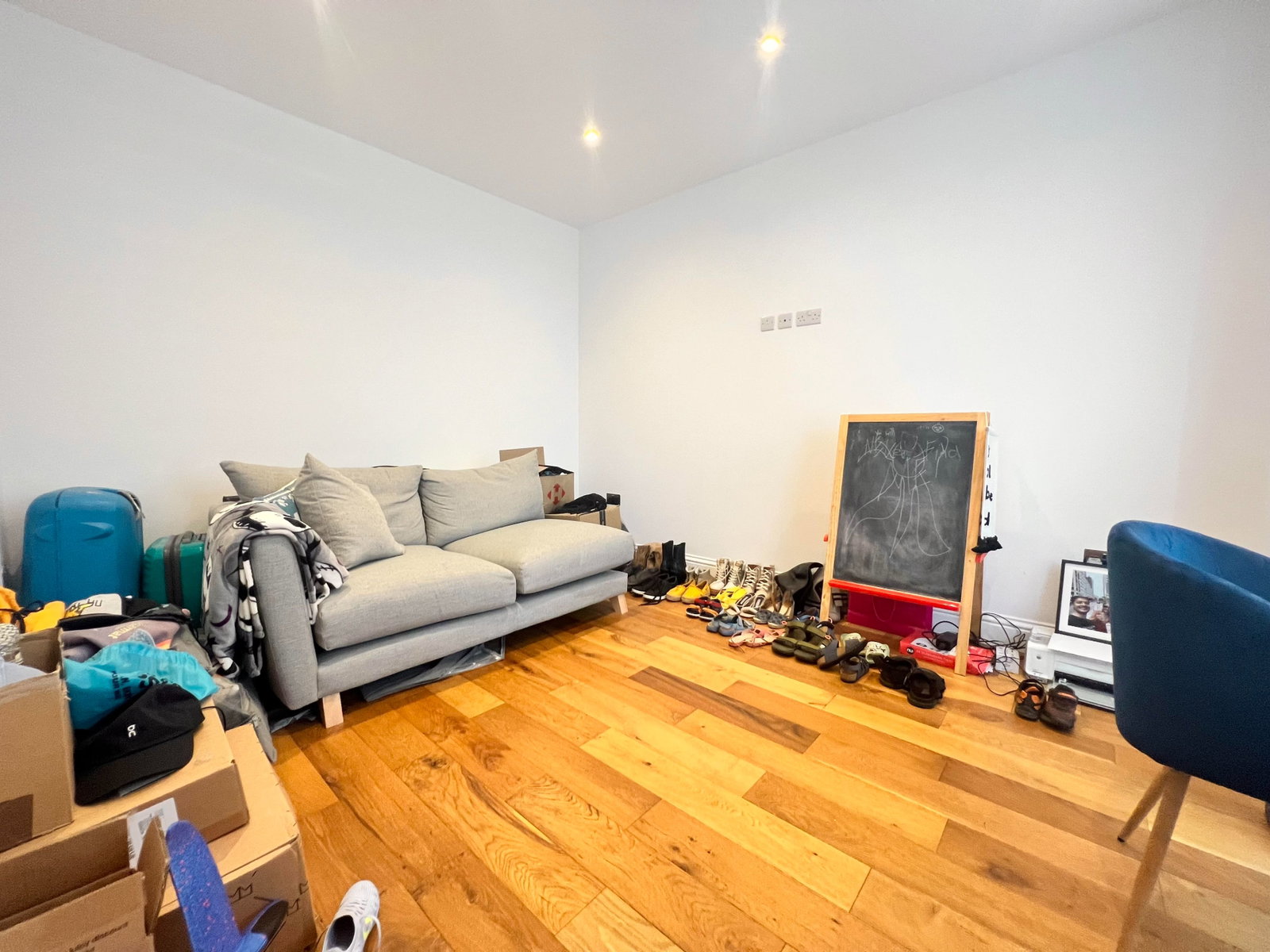 End Of Terrace House in Teddington