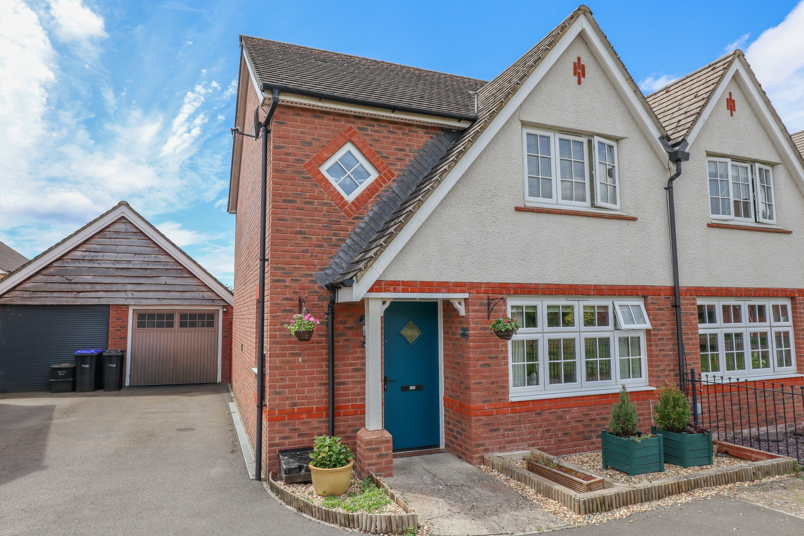 Semi Detached House in Calne