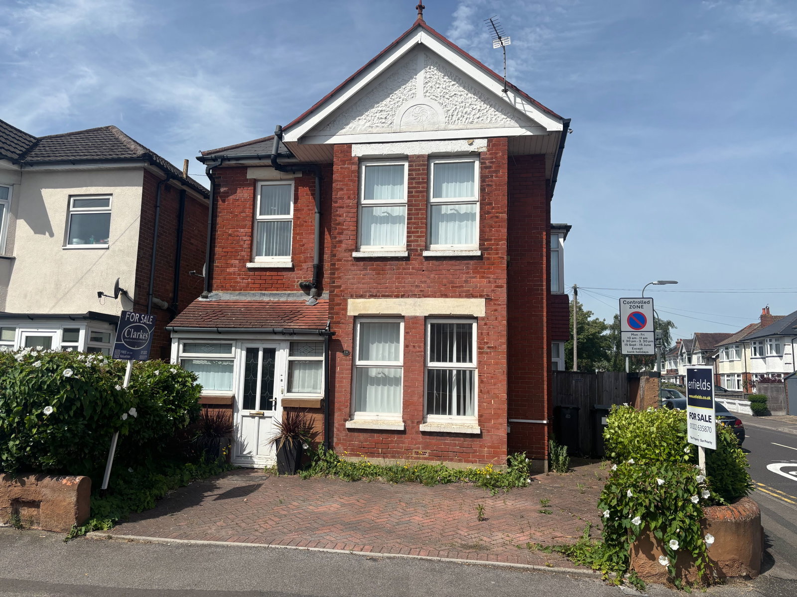 Detached House in Bournemouth